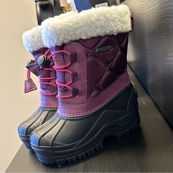 ✨ NWT Arctic Toddler Adaptive Waterproof Snow Boots ✨ - Picture 3 of 7